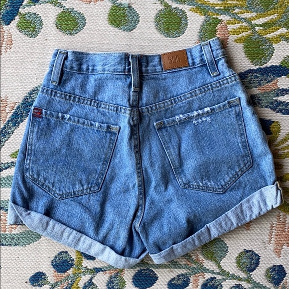 URBAN OUTFITTERS Denim Shorts - Picture 2 of 3
